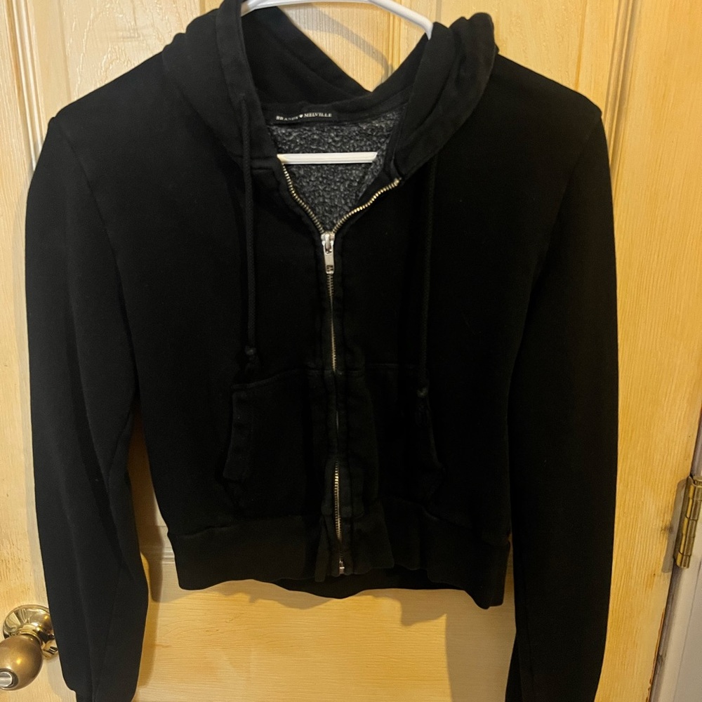 Bandy Melville, juniors cropped hoodie, black. “One size” small